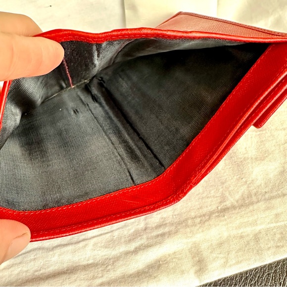 PRADA Saffiano red leather compact mini wallet crossbody bag - Picture 11 of 16